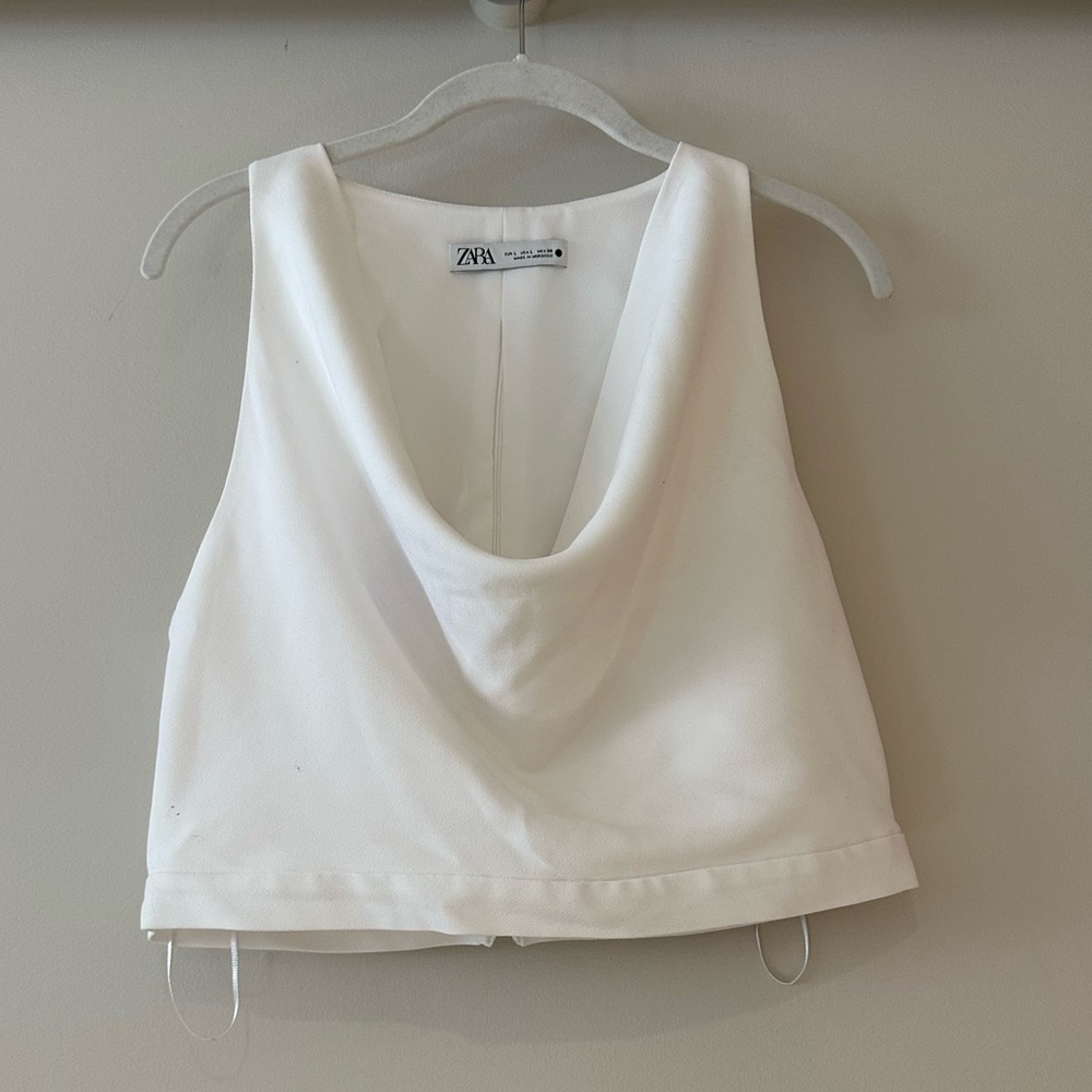 Zara Women’s White Scoop Neck Tank Top Blouse